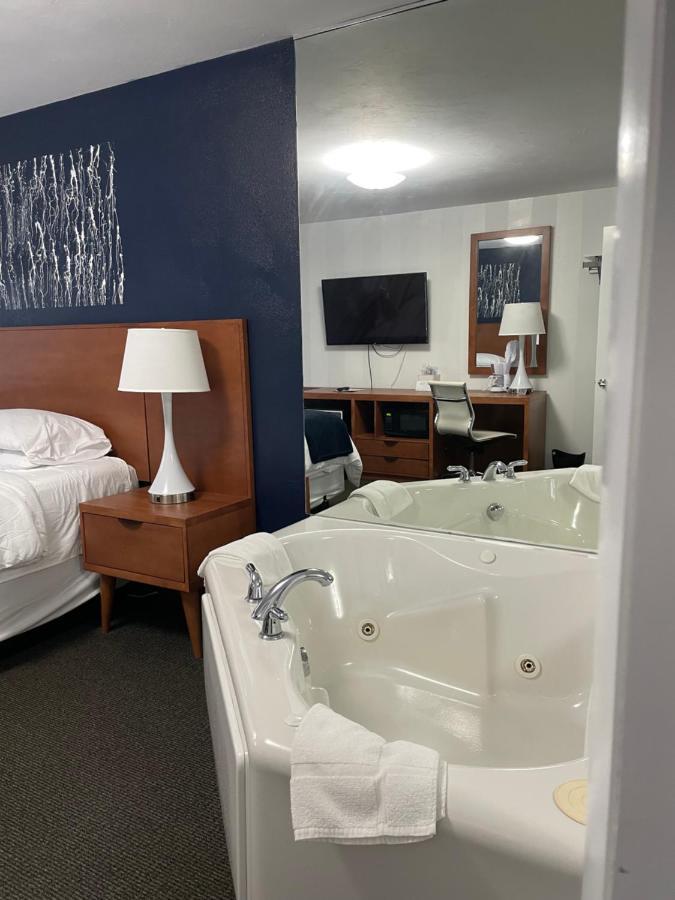 Starlite Resort Saugatuck Εξωτερικό φωτογραφία