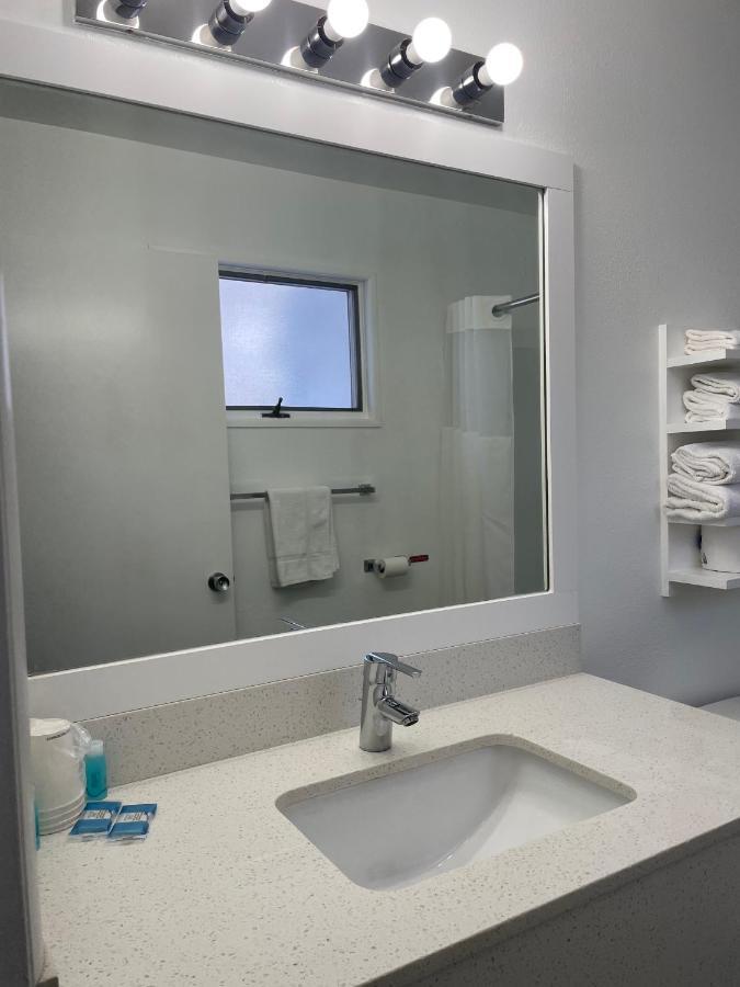 Starlite Resort Saugatuck Εξωτερικό φωτογραφία