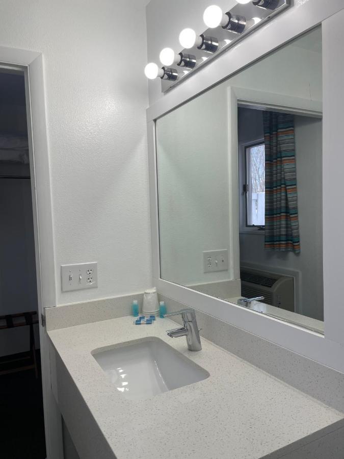 Starlite Resort Saugatuck Εξωτερικό φωτογραφία