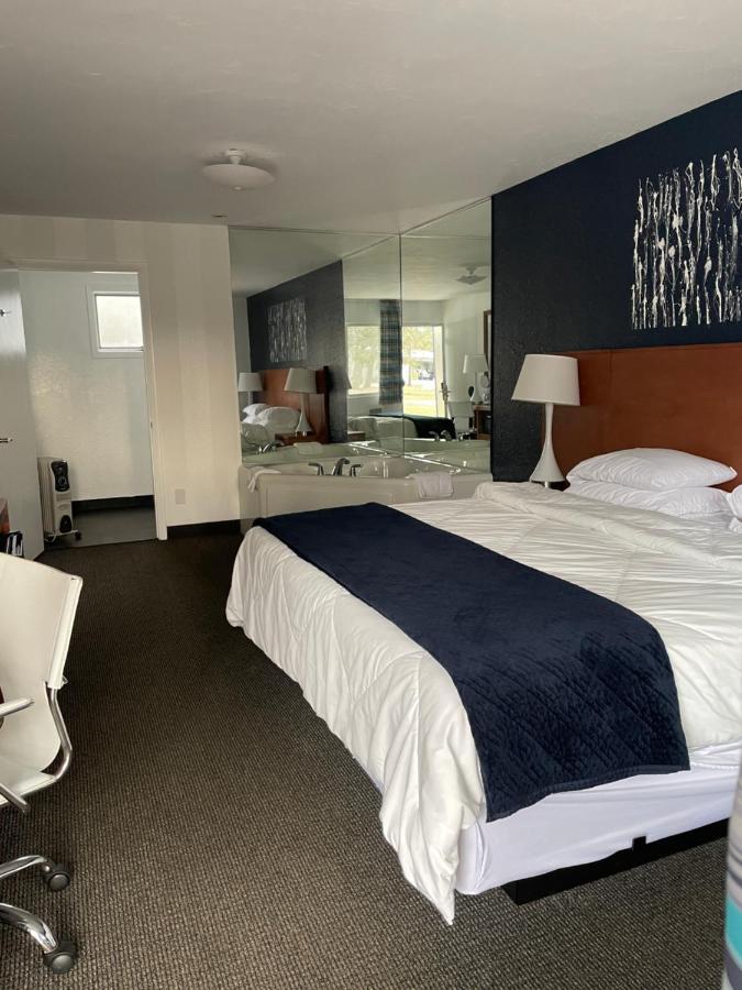 Starlite Resort Saugatuck Εξωτερικό φωτογραφία