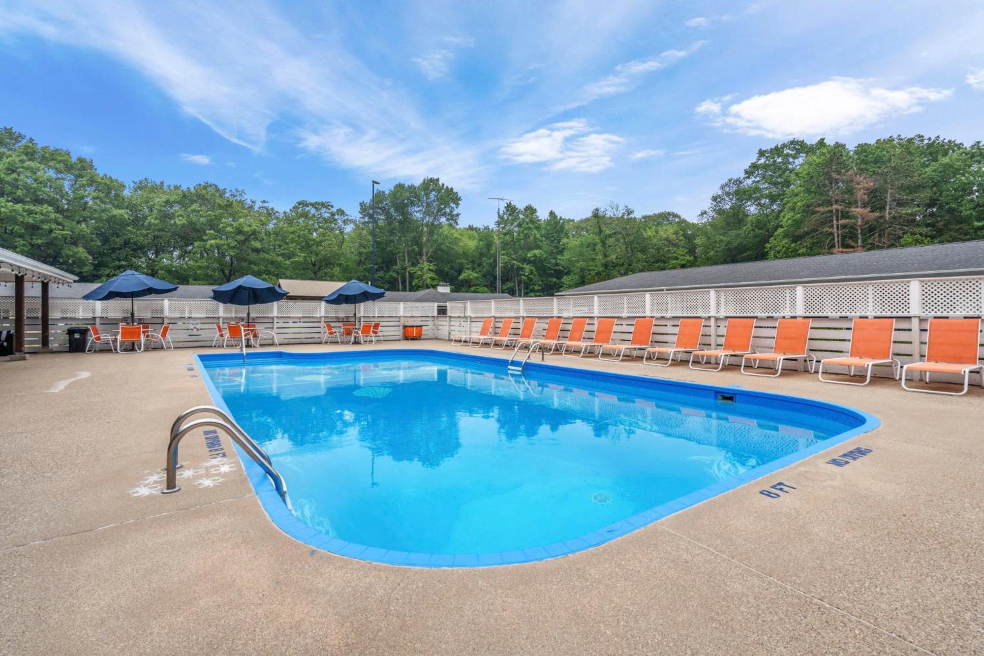 Starlite Resort Saugatuck Εξωτερικό φωτογραφία