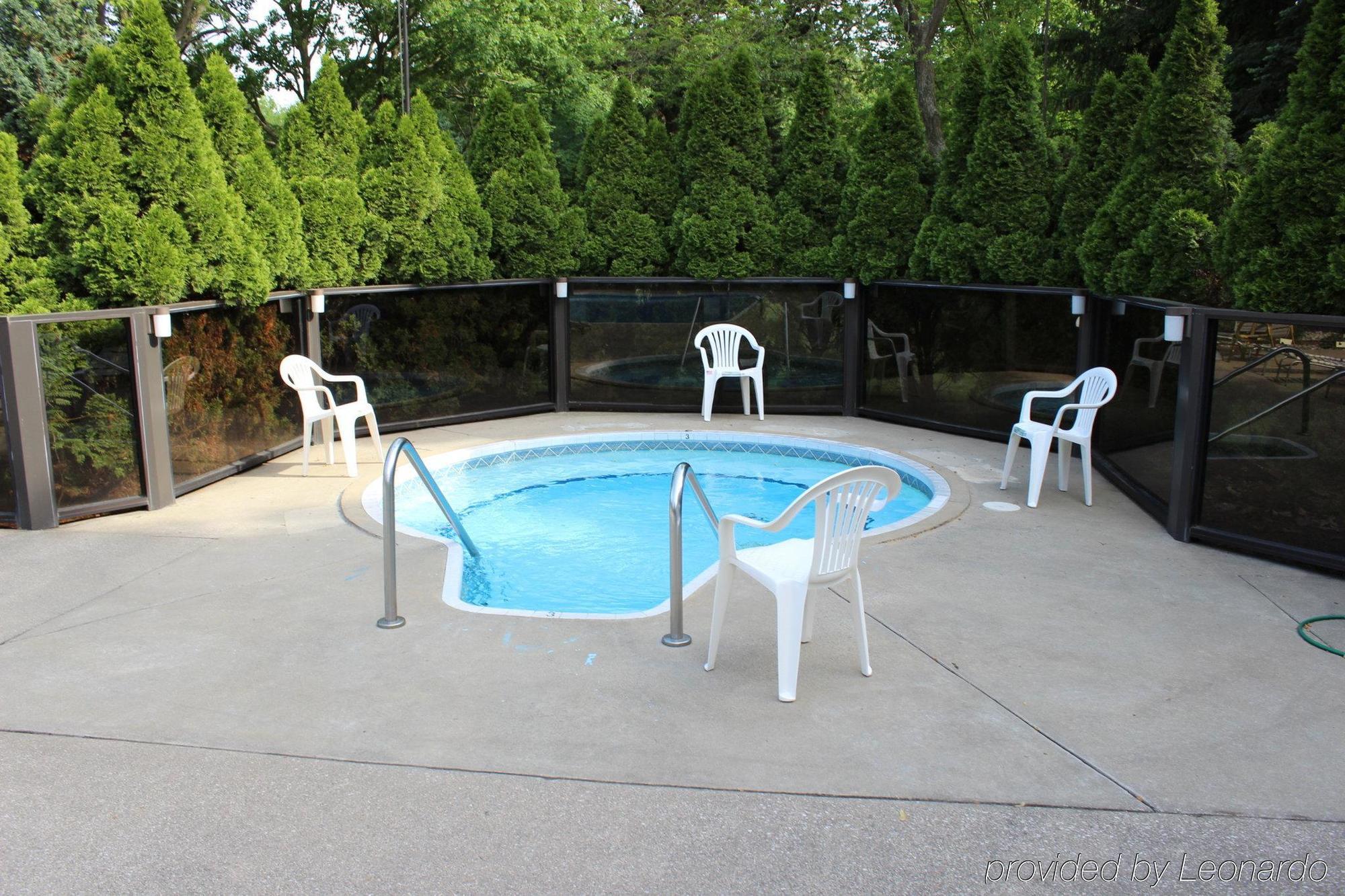Starlite Resort Saugatuck Εξωτερικό φωτογραφία
