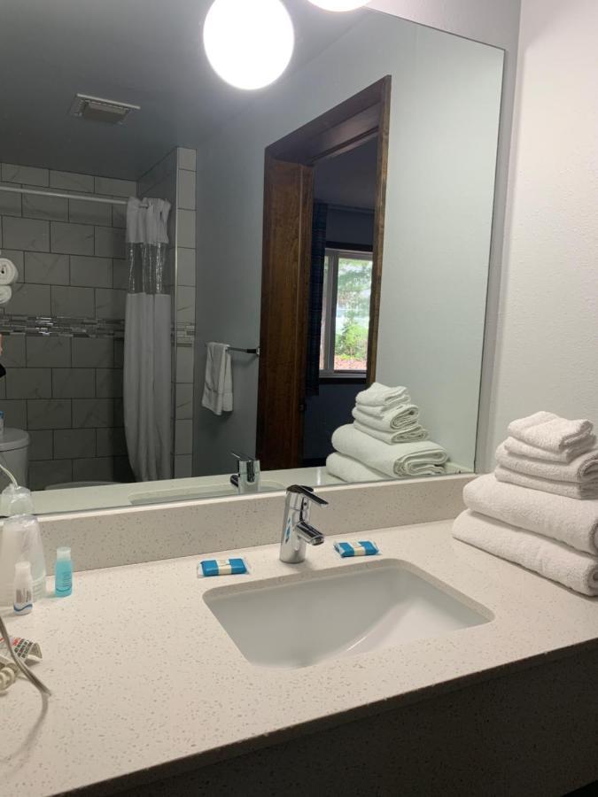 Starlite Resort Saugatuck Εξωτερικό φωτογραφία